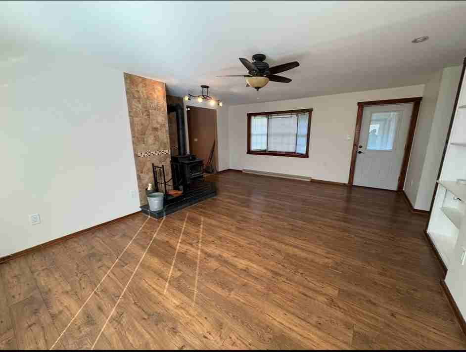 1112 6th Ave - Photo 6 of 19