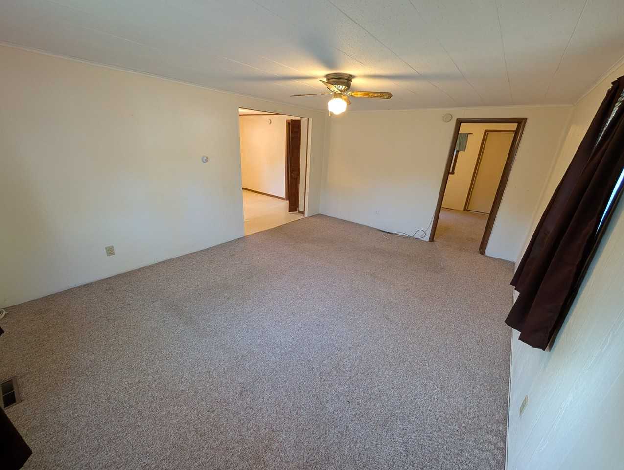6383 Zorn Rd - Photo 5 of 10