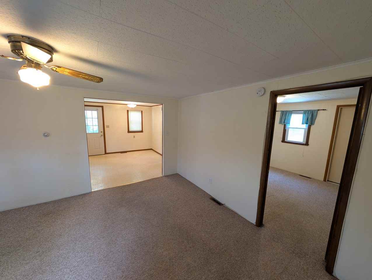 6383 Zorn Rd - Photo 7 of 10