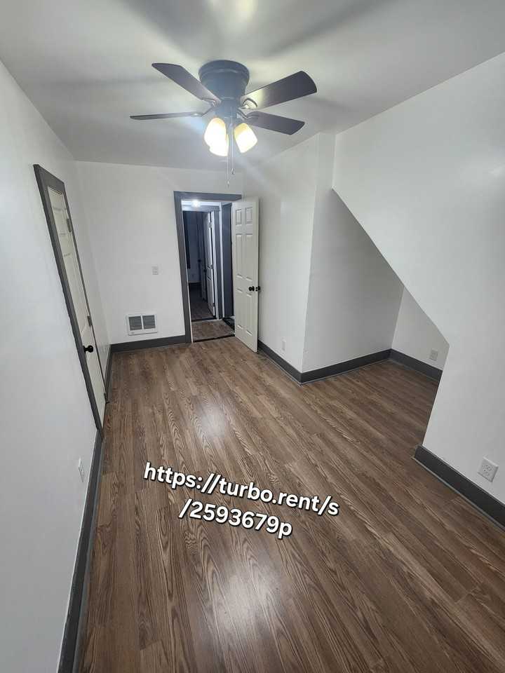 18 Jeanette St - Photo 6 of 8
