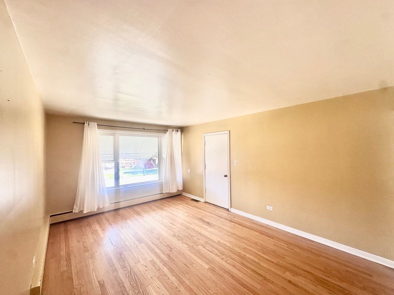 2533 S 57th Ct #1 - Photo 7 of 14