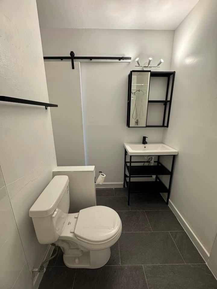 3261 Del Mar Ave #3261 - Photo 7 of 12