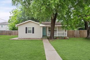 623 S 1st St #B - Photo 1 of 1
