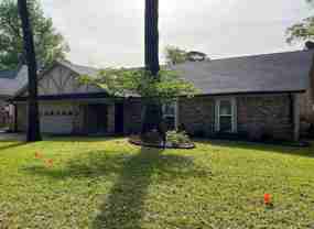 1304 Tiffany Ln - Photo 1 of 1