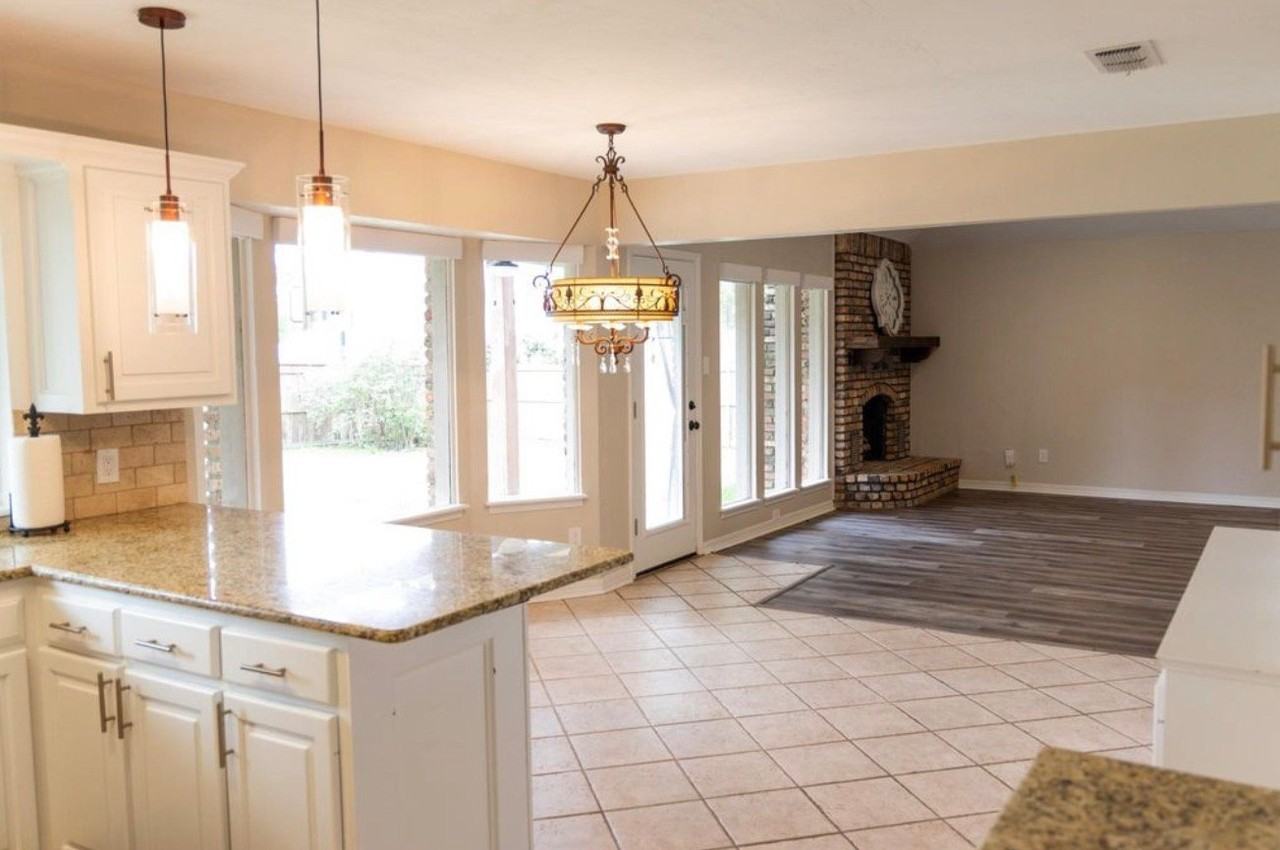 1304 Tiffany Ln - Photo 7 of 12