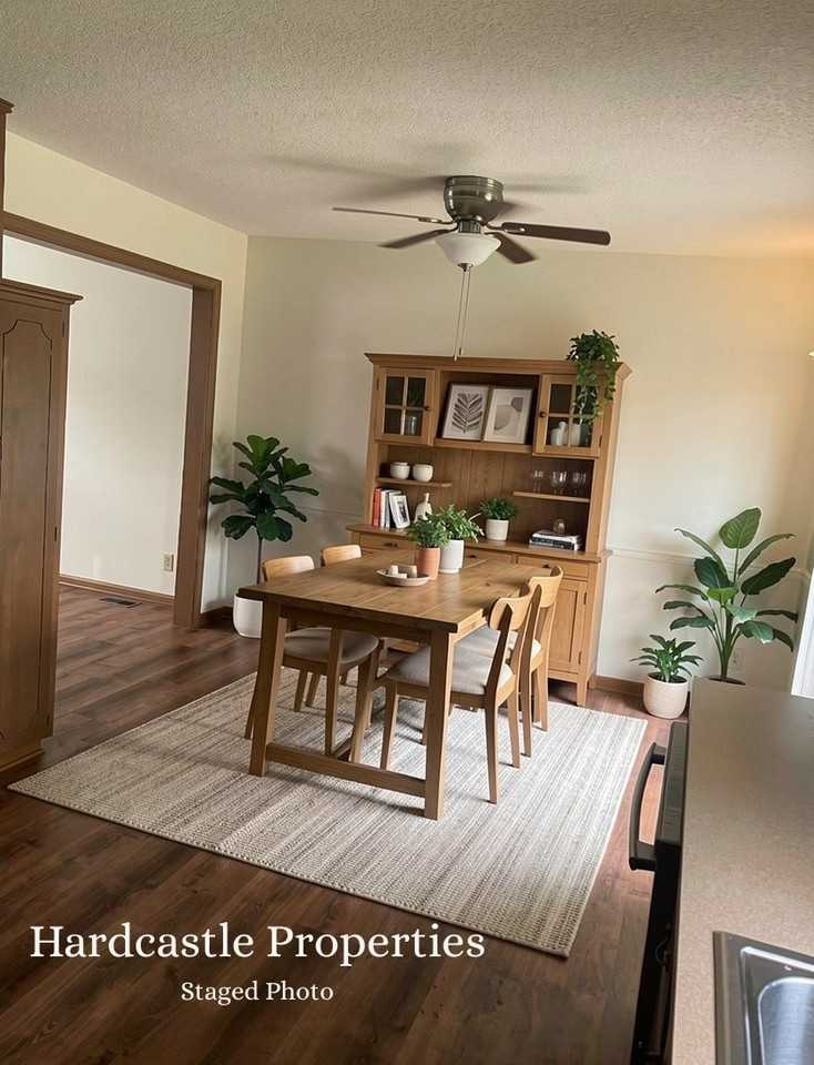 10103 W 92nd Pl - Photo 5 of 22