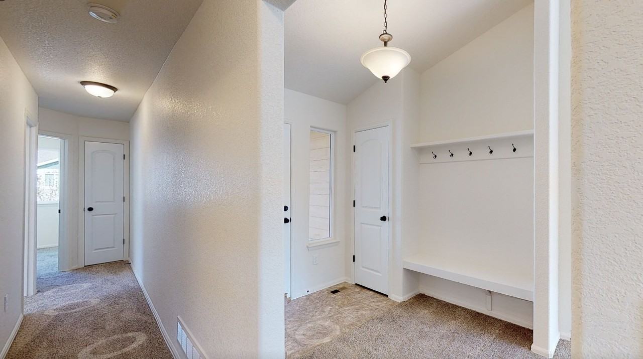 2393 Juno Ln - Photo 2 of 12
