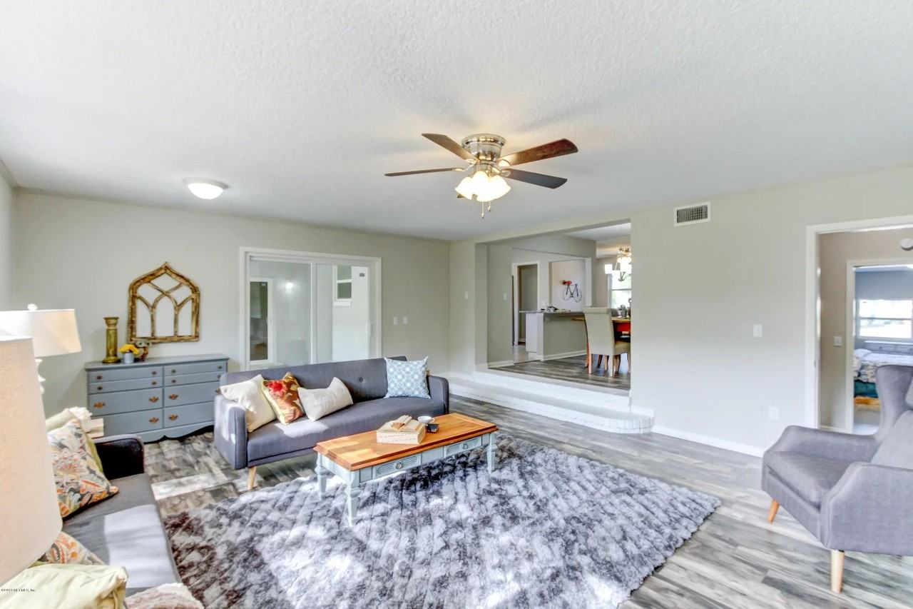 6530 Pine Summit Dr - Photo 6 of 23