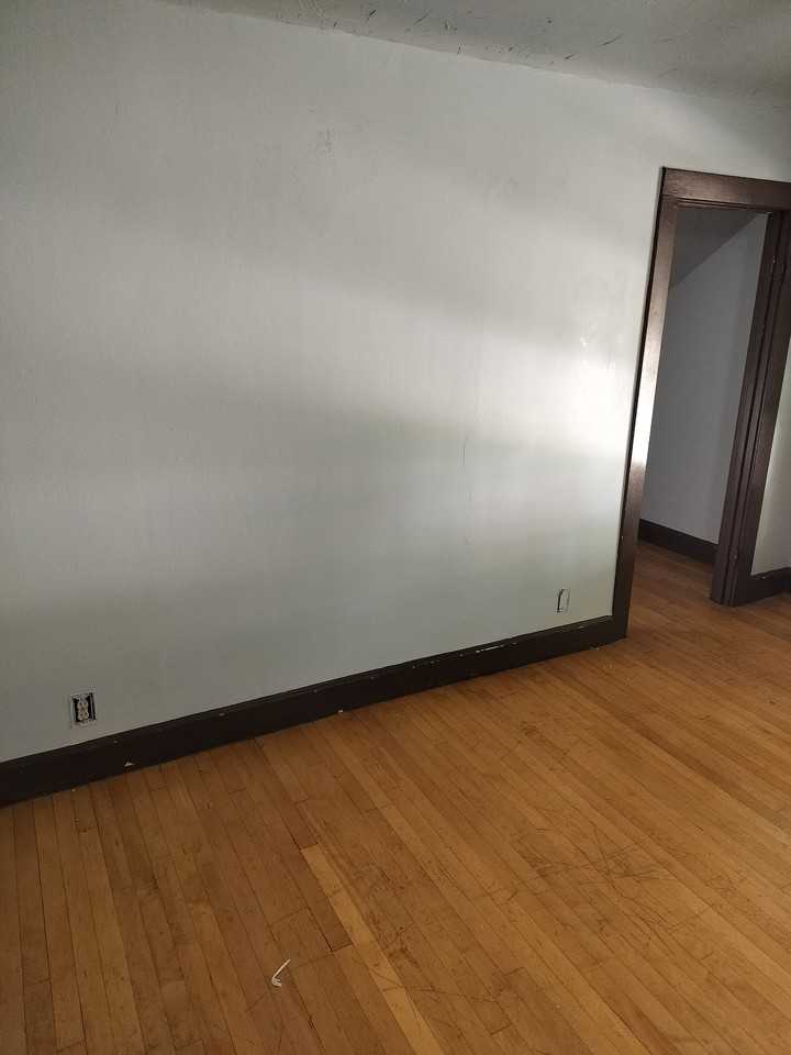 422 N Maple Ave - Photo 6 of 10
