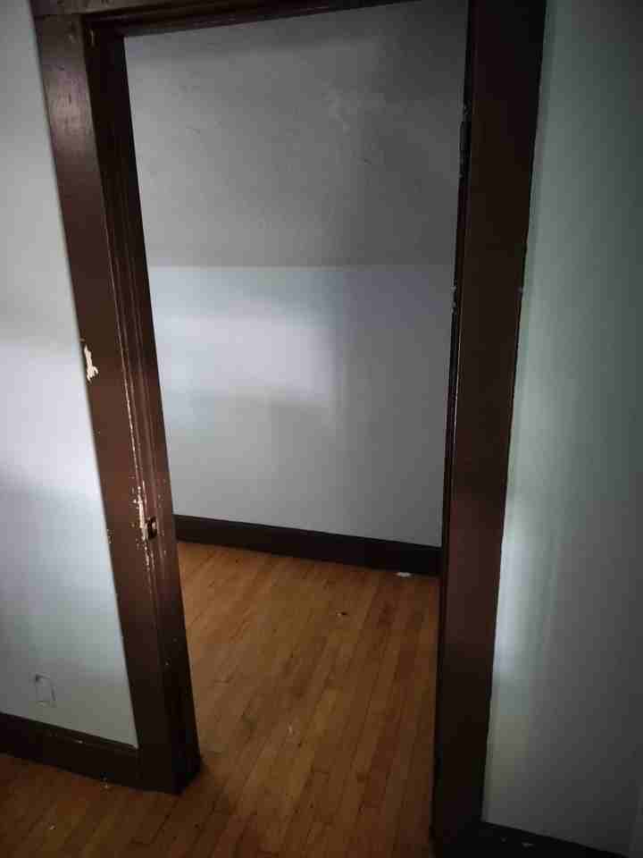 422 N Maple Ave - Photo 7 of 10