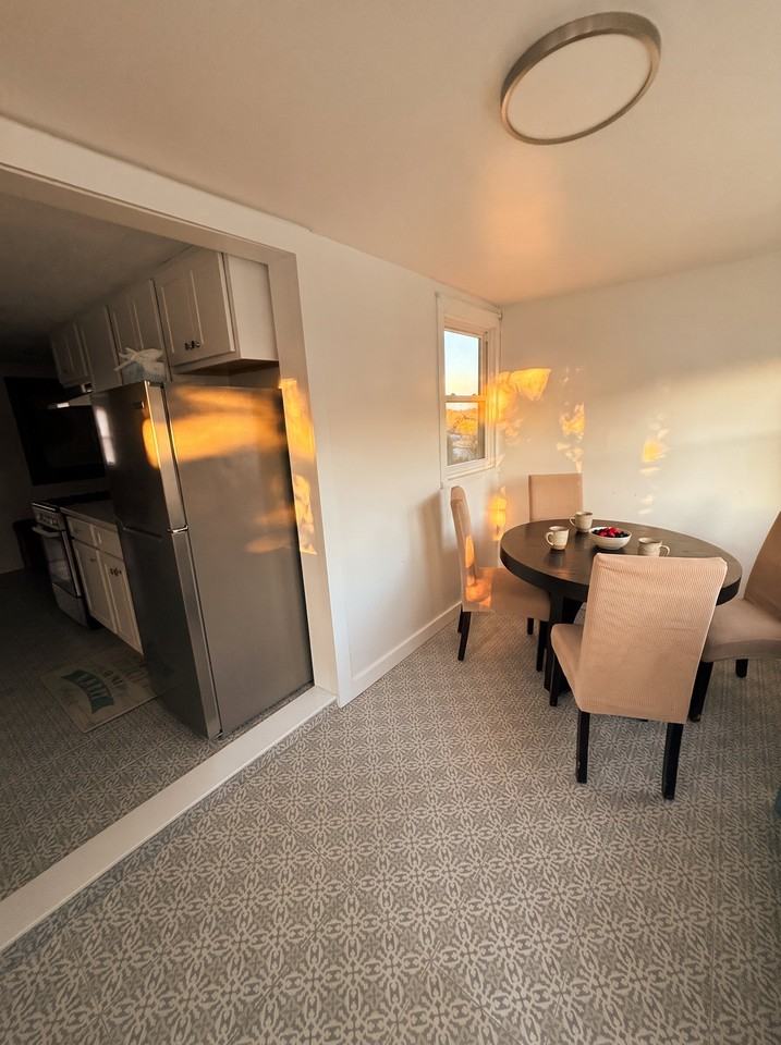 202 12th Ave - Photo 5 of 14