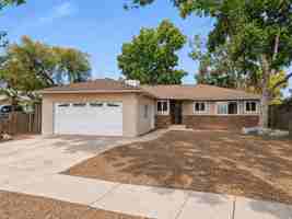 featured image of 4632 N 4th St