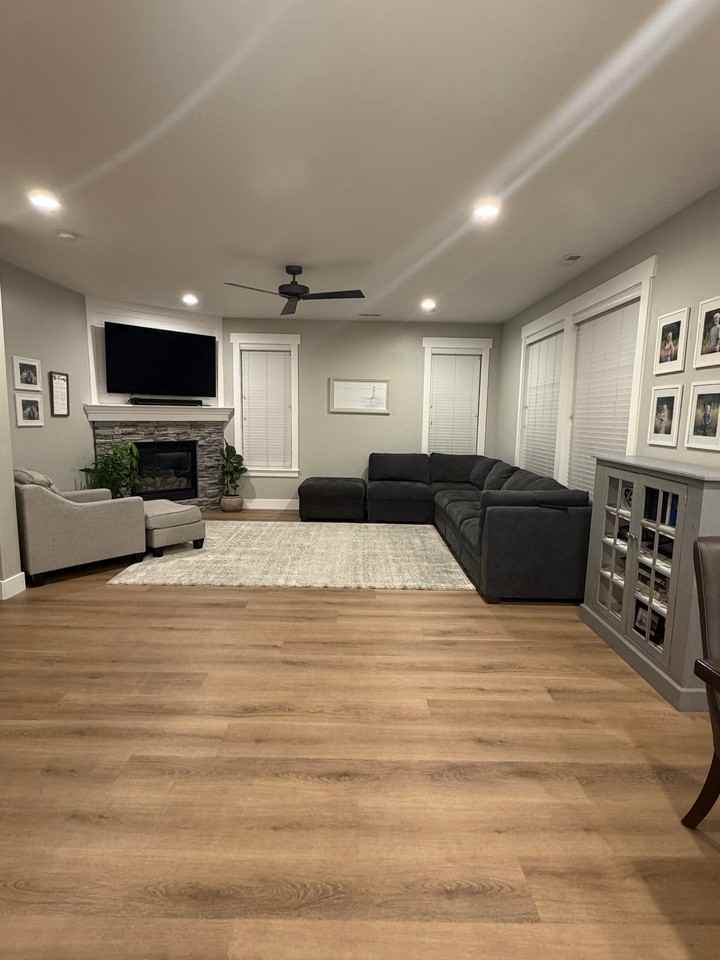1395 Nibley Pkwy - Photo 5 of 7