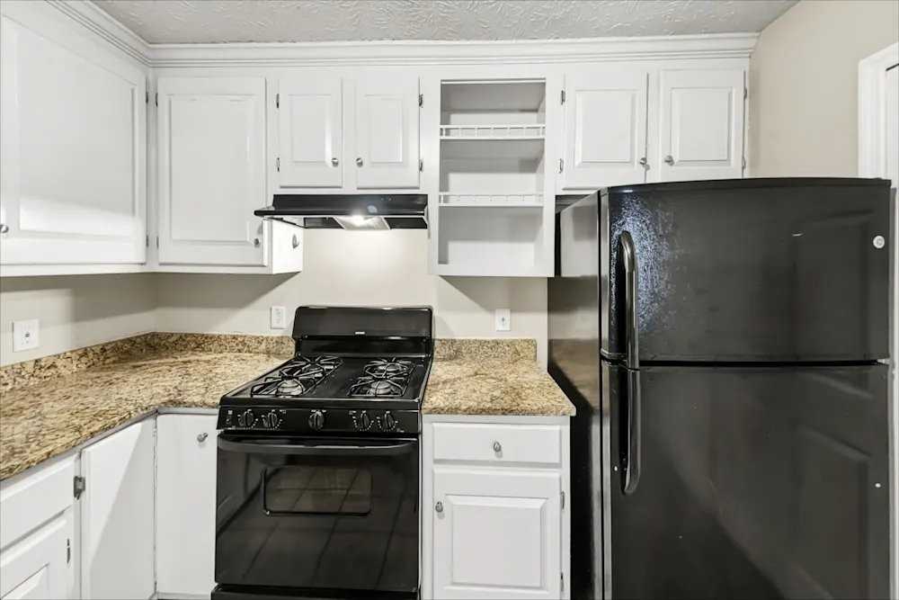 114 N Etowah Ln #2 - Photo 5 of 14
