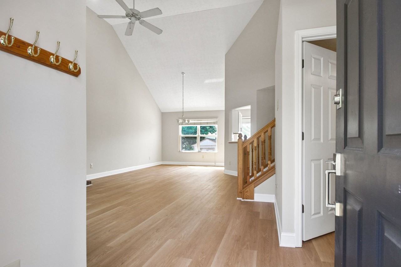 761 Erin St - Photo 6 of 38