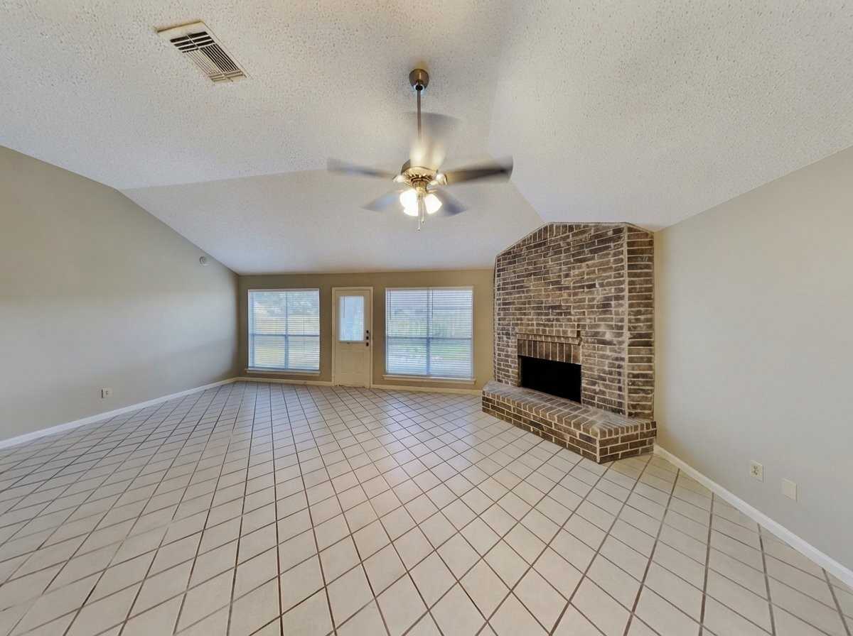 21301 Grand National Ave - Photo 2 of 9