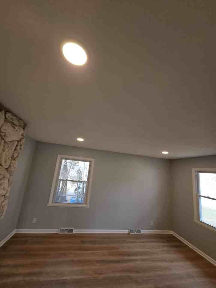 2809 19th St - Photo 6 of 9