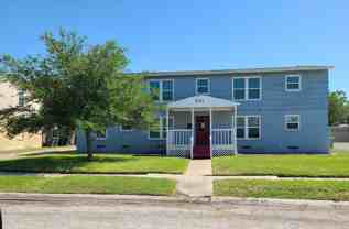 641 Robinson St #4 - Photo 1 of 1