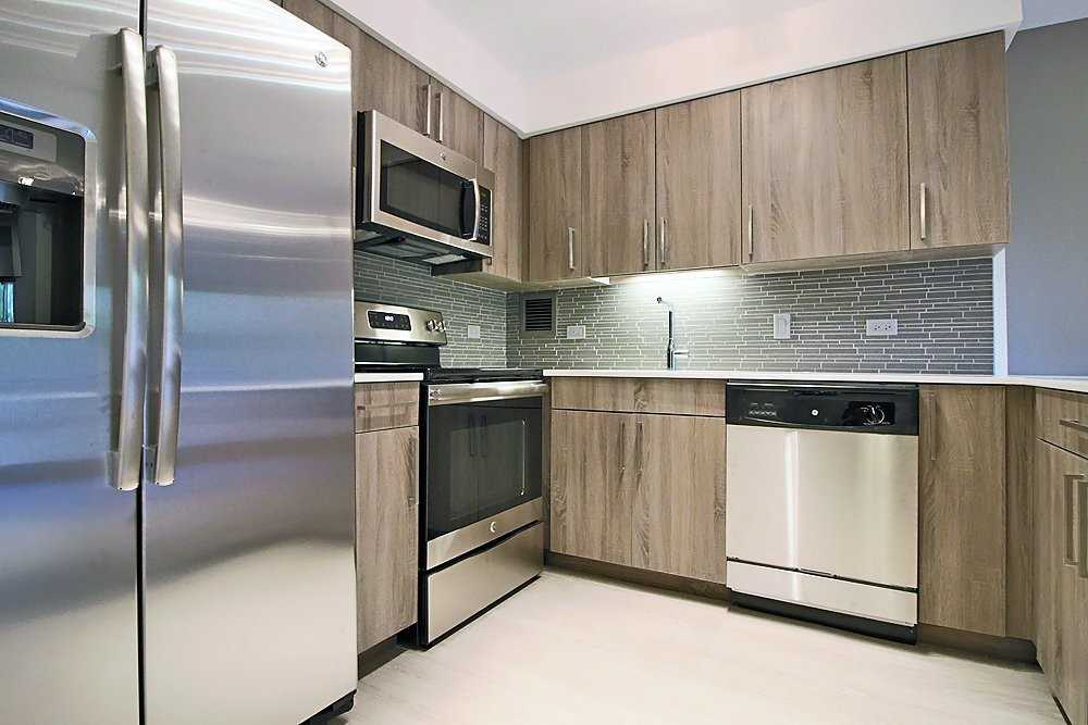 903 S Ashland Ave - Photo 2 of 15