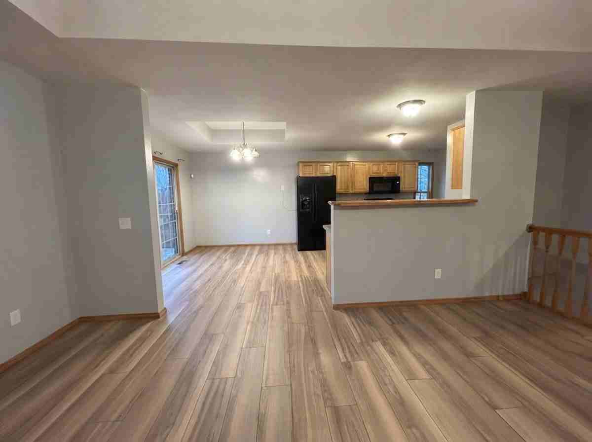 3814 W Parkridge Cir - Photo 3 of 5