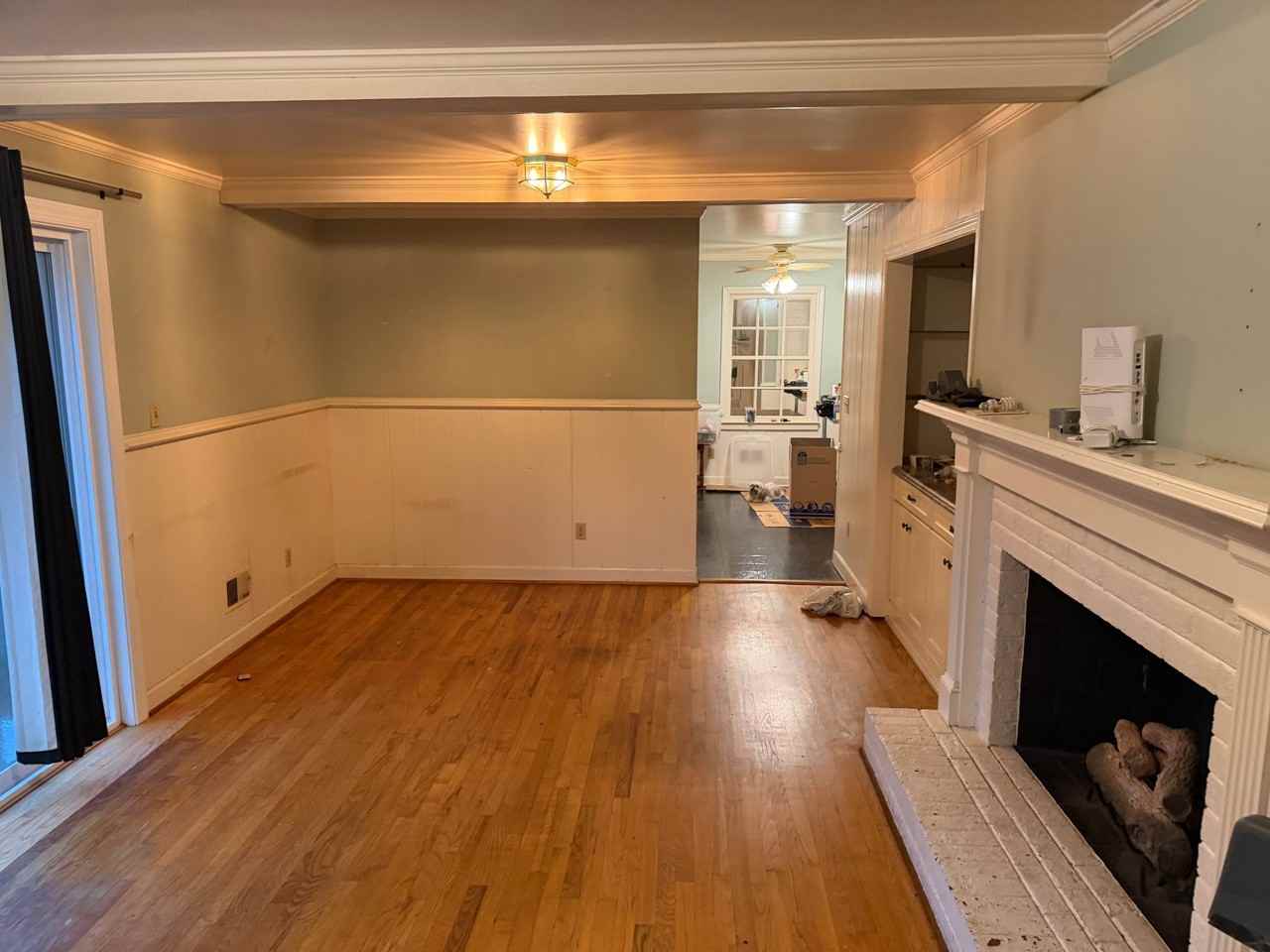 6242 Trowbridge St - Photo 3 of 13