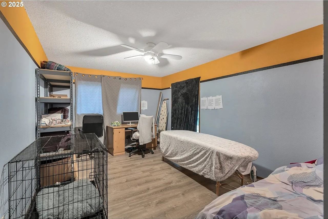 3338 Se 156th Ave #B - Photo 4 of 8