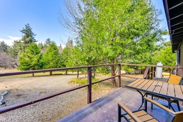 10545 Sunrise Highway - Photo 2 of 13