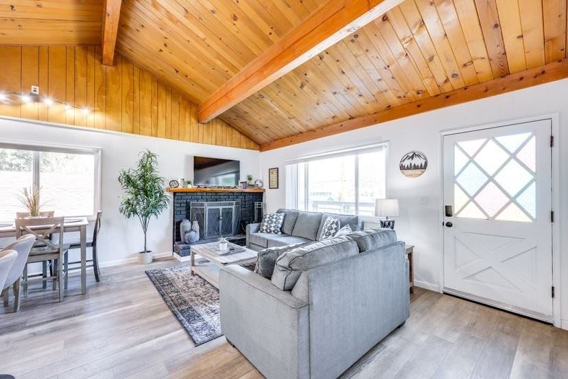 440 W Mojave Blvd #2 - Photo 5 of 20