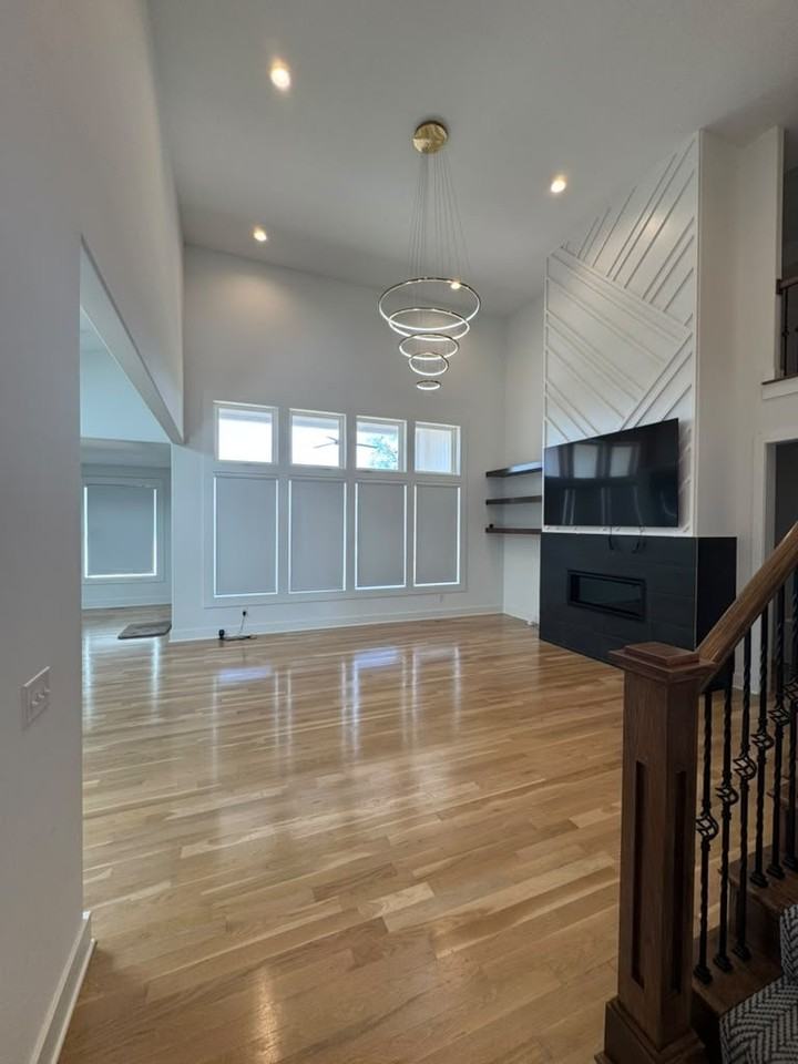 10301 W 173rd St - Photo 3 of 20