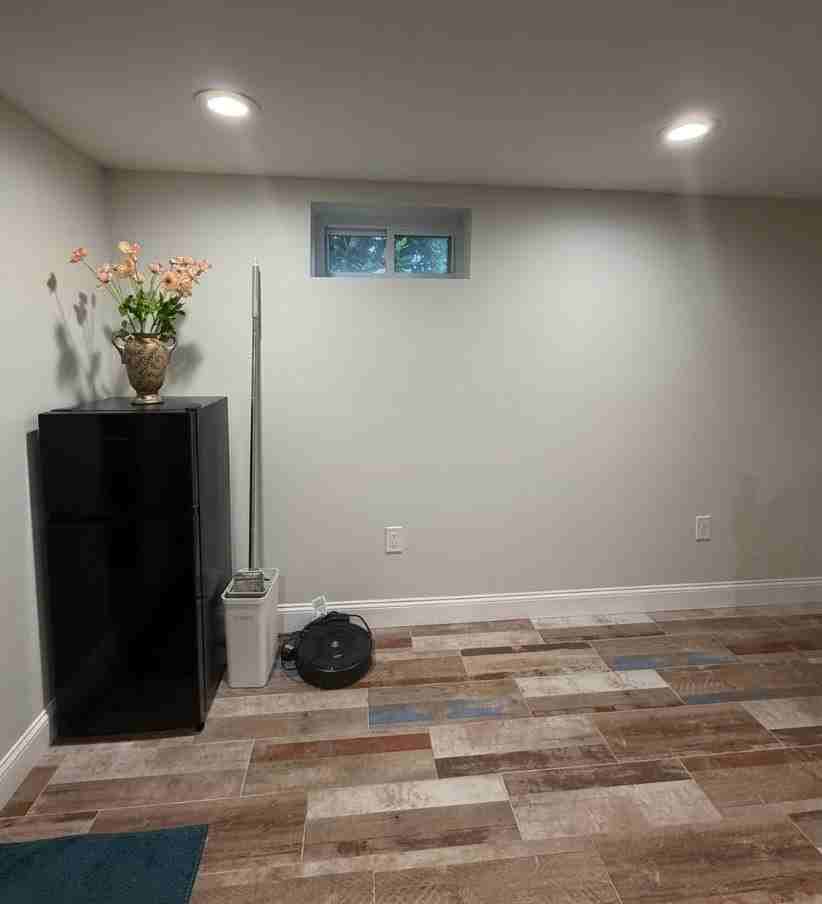 1555 Ocean St #1A - Photo 2 of 10