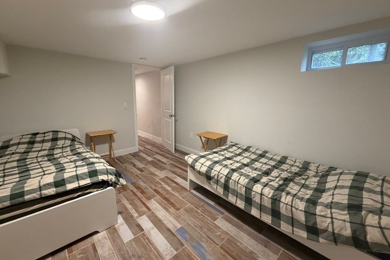 1555 Ocean St #1A - Photo 6 of 10