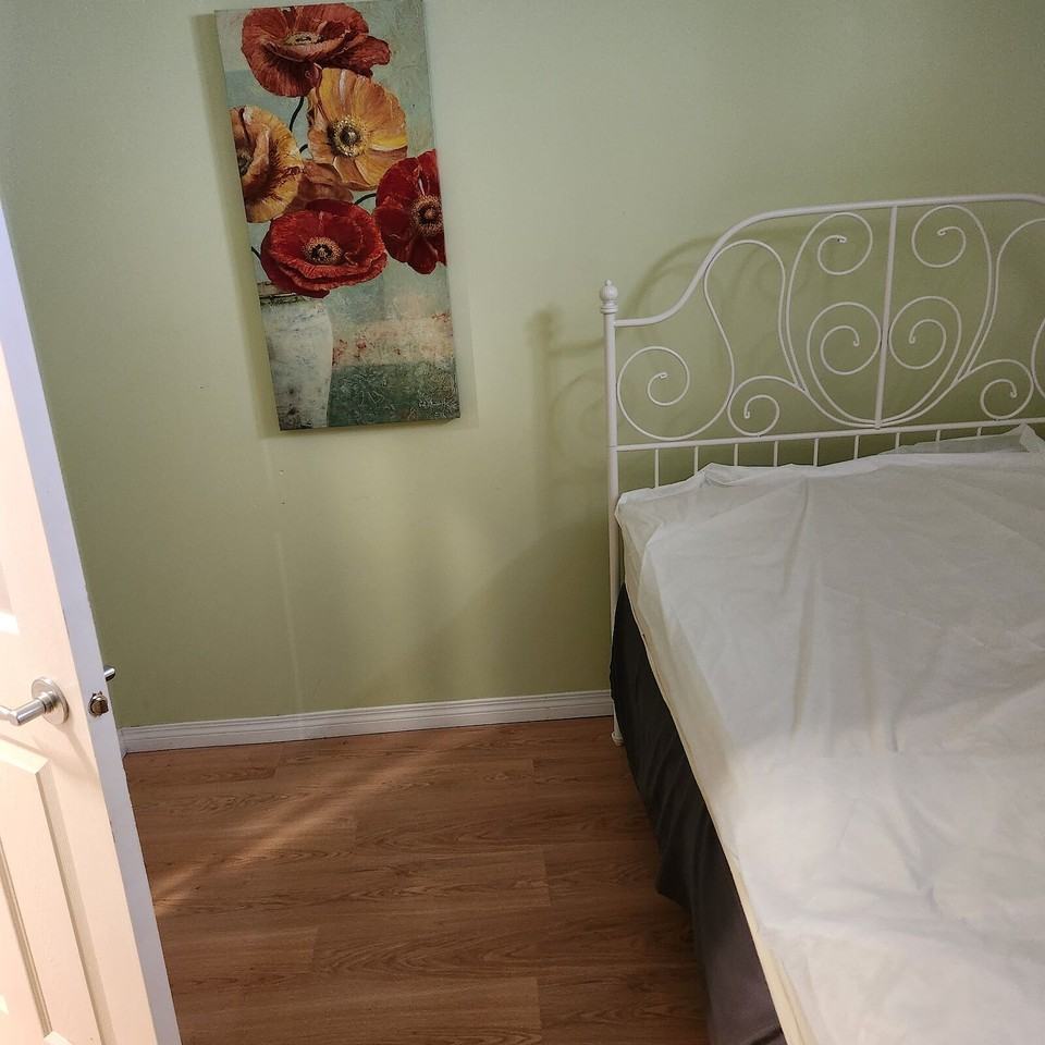250 Evansmeade Cir Nw - Photo 2 of 11
