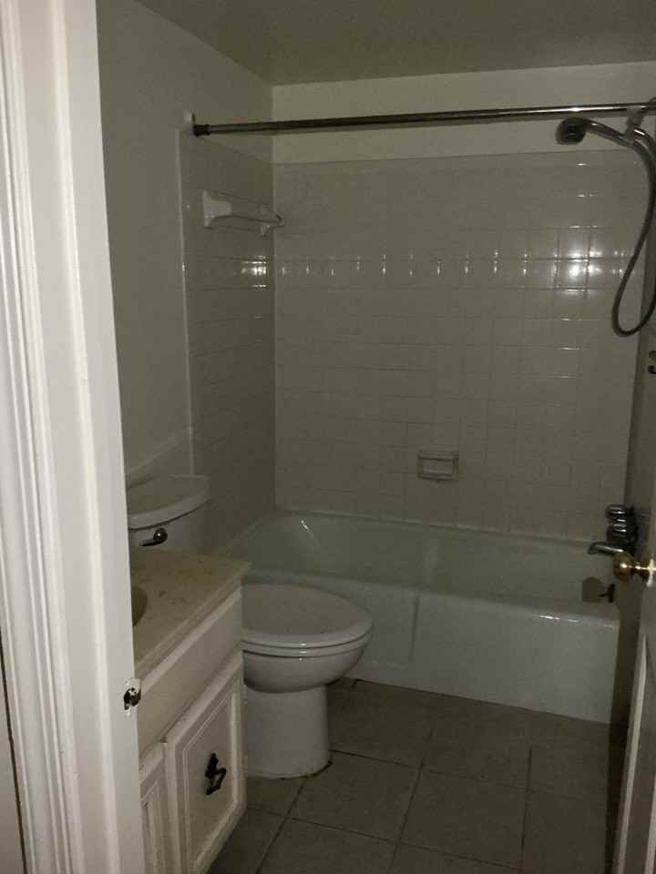 7700 Tremayne Pl #215 - Photo 4 of 26