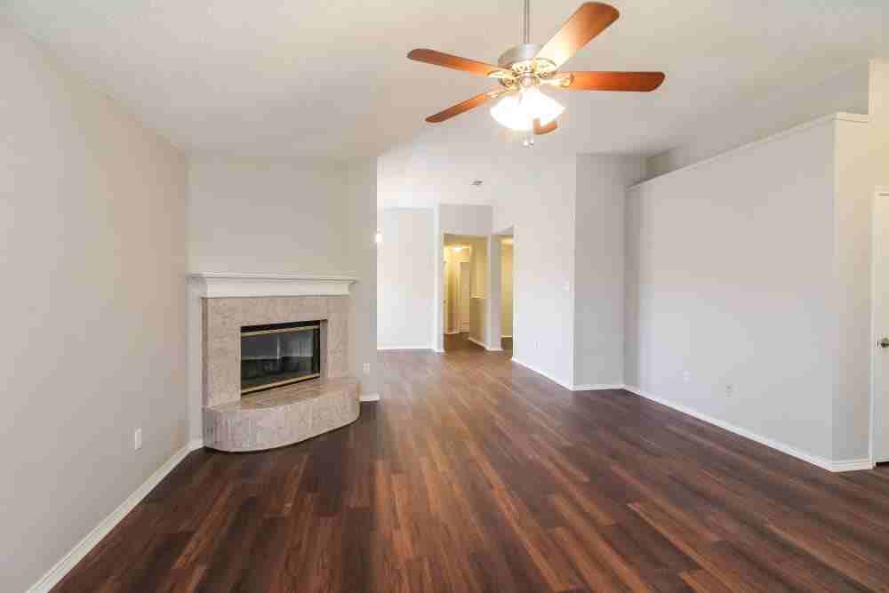 5813 Matt St #NA - Photo 6 of 7