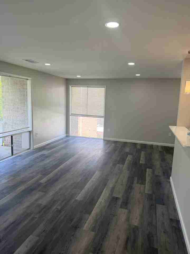 512 Wilson Bridge Dr #C2 - Photo 2 of 13