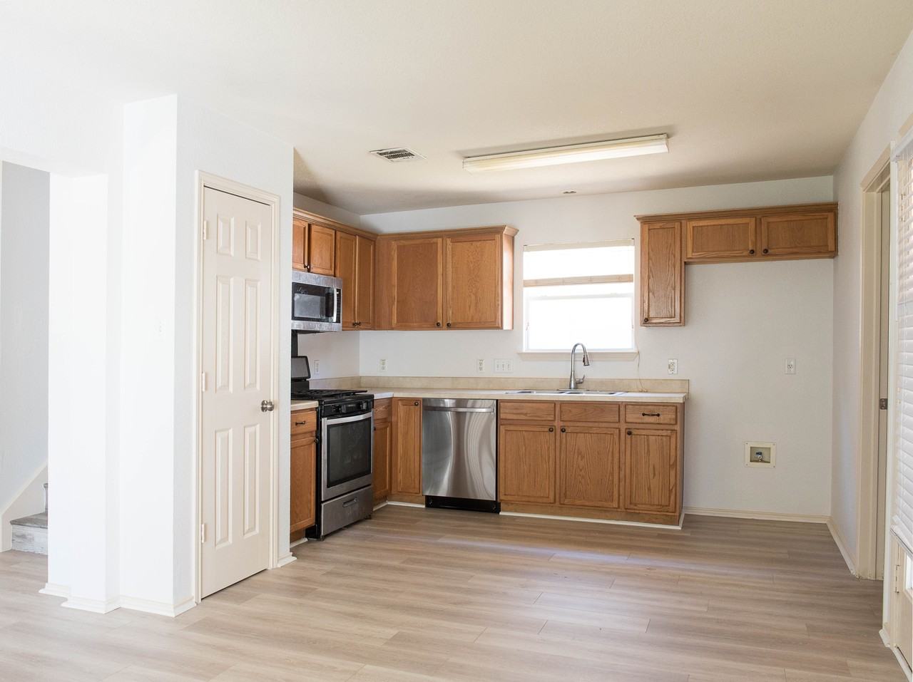 603 Big Spring Dr #NA - Photo 5 of 18