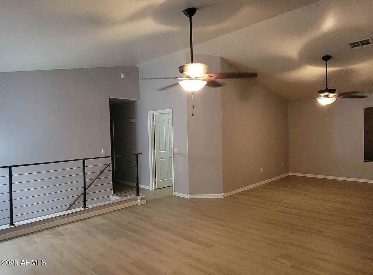 6835 S 40th Pl - Photo 5 of 9