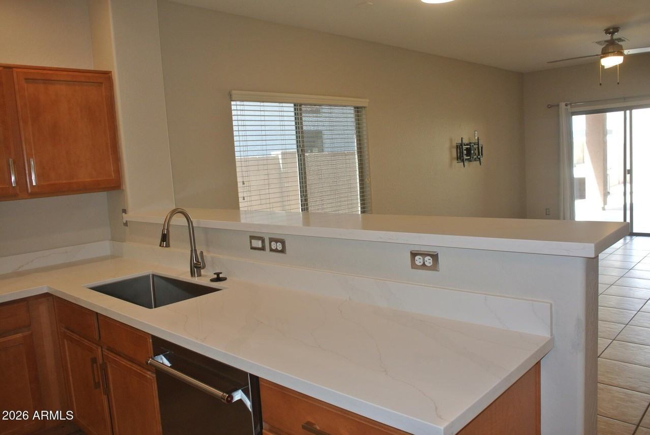 2516 W Preserve Way - Photo 2 of 25