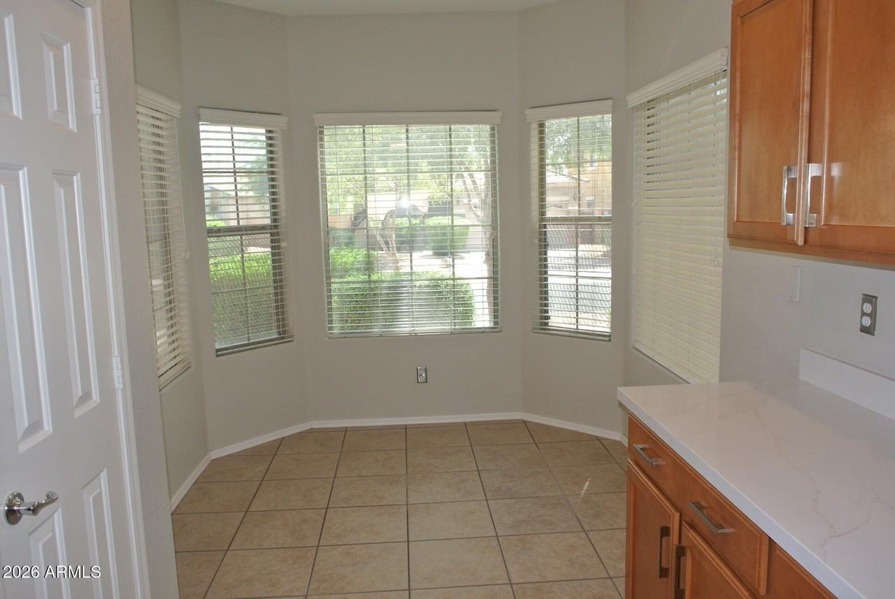 2516 W Preserve Way - Photo 4 of 25