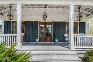 featured image of 326 Cabana Trl