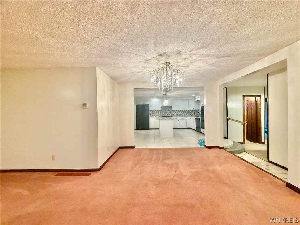 94 S Prince Dr - Photo 7 of 25