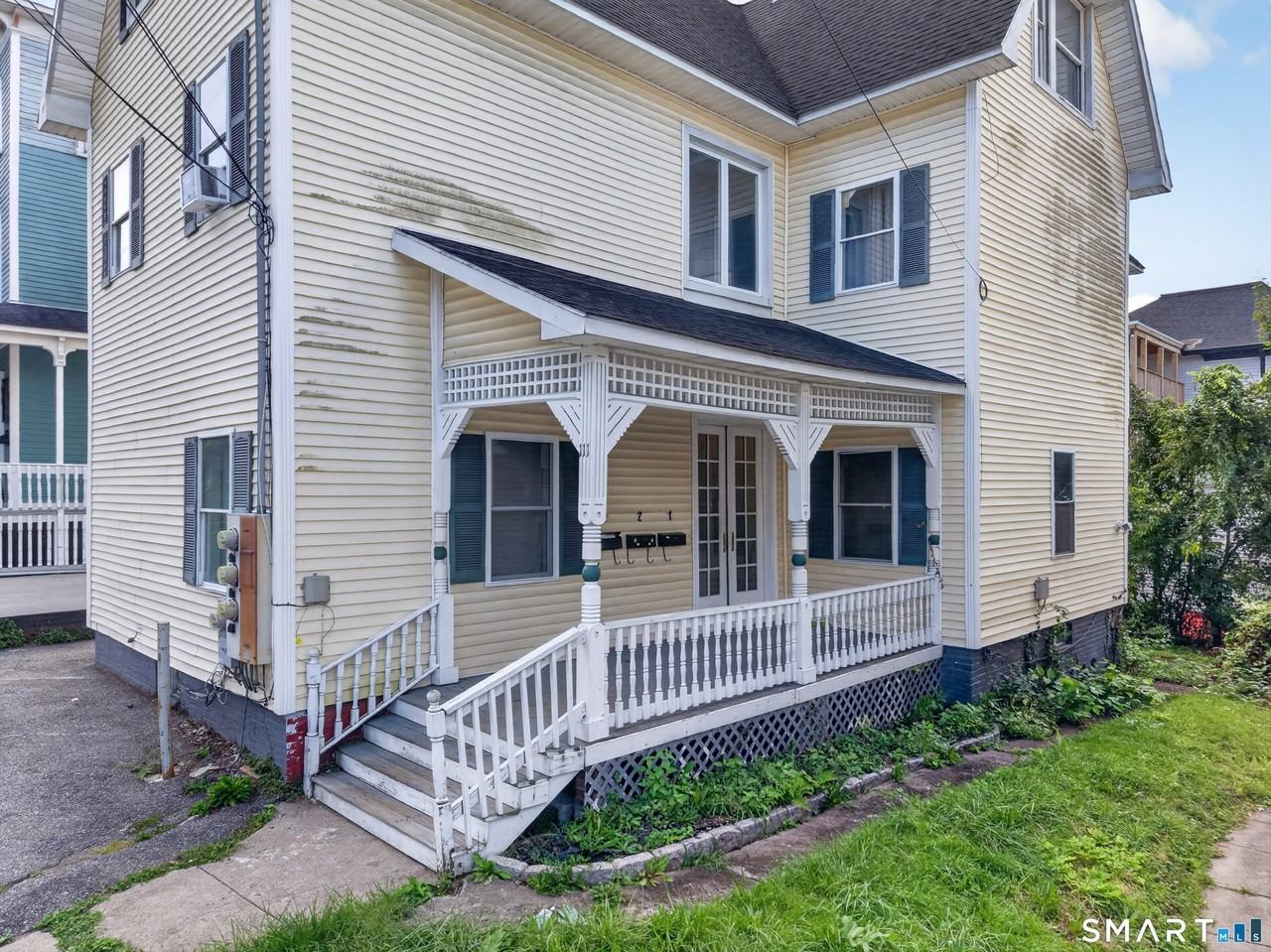 111 Laurel Hill Ave - Photo 3 of 19