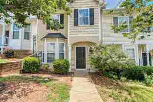 102 Timber Ridge Dr - Photo 1 of 1
