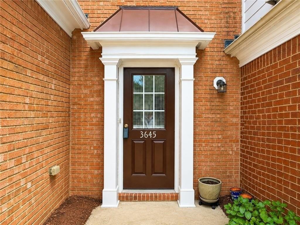 3645 Postwaite Cir - Photo 2 of 22