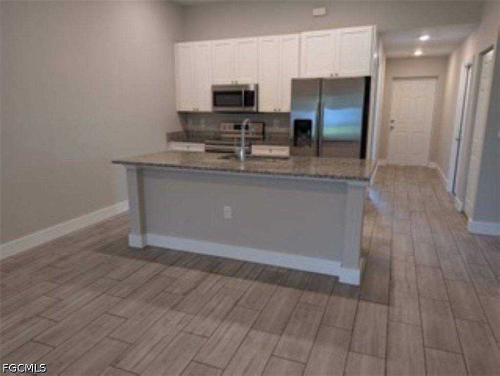 3916 Se 11th Ave - Photo 2 of 16