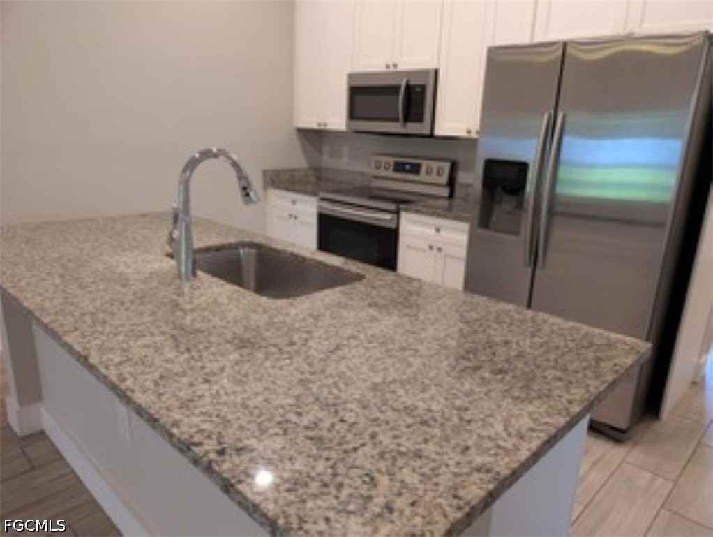 3916 Se 11th Ave - Photo 5 of 16