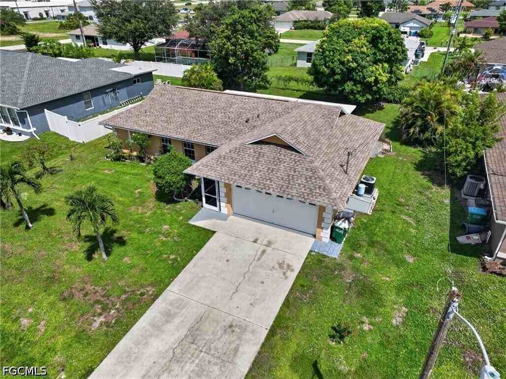703 Sw 21st Ln - Photo 2 of 39