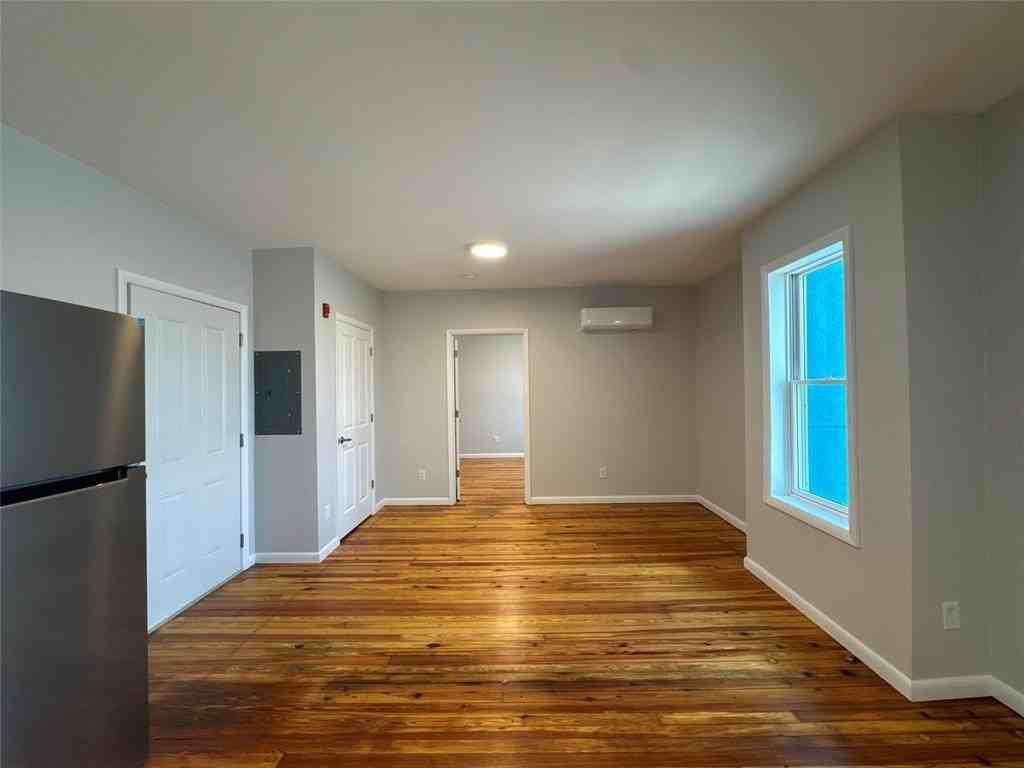216 Main St #203 - Photo 4 of 10