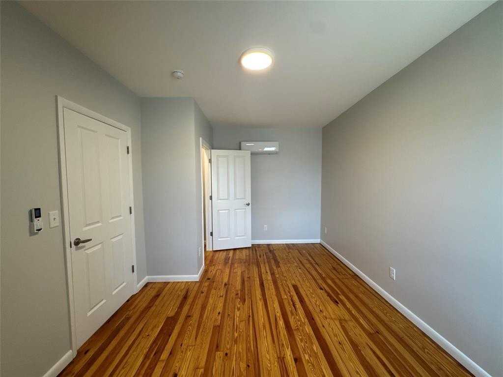 216 Main St #203 - Photo 5 of 10