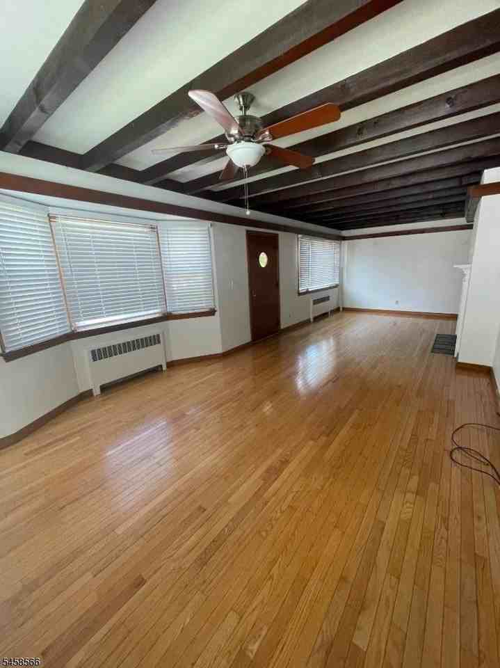 20 Annette Ave #2 - Photo 4 of 14